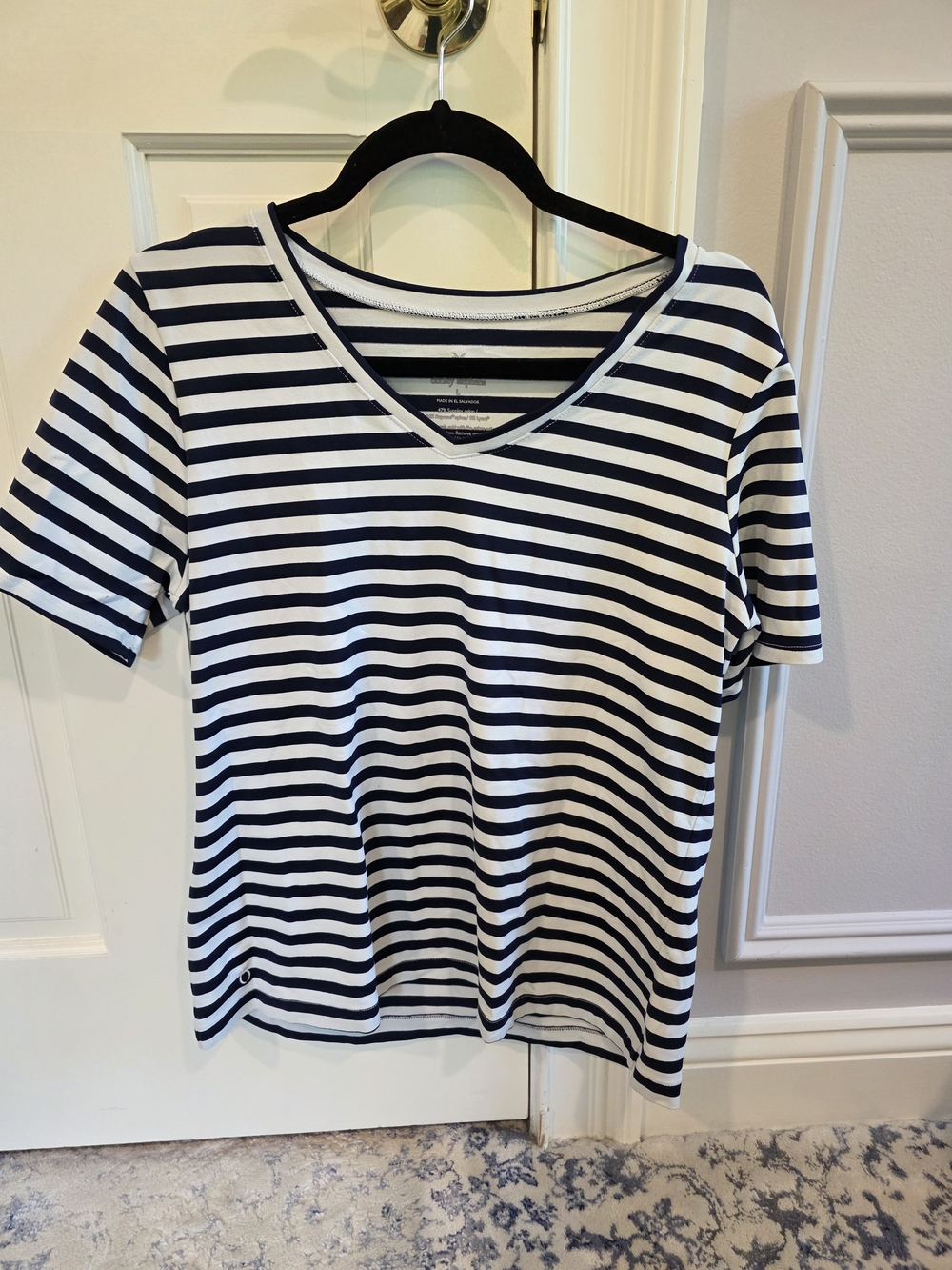 Dudley Stephens Striped V-Neck Tee - Navy & White - Size Large